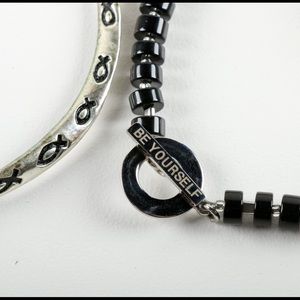 🌞 2 Inspirational bracelets